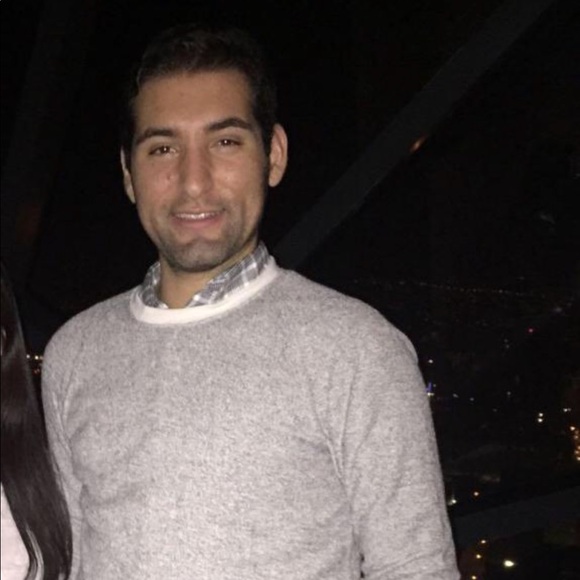 Meet your Posher, Cristian - Picture 2 of 2